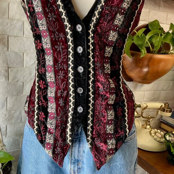 SOLD Vintage 1990s Velvet + Metallic Patterned Whimsigoth Tie Back Vest - Picture 6 of 13